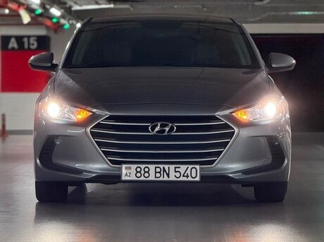 Hyundai Elantra