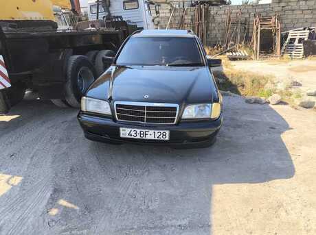 Mercedes C 230