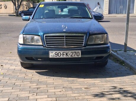 Mercedes C 180