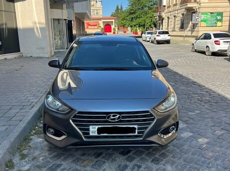 Hyundai Accent