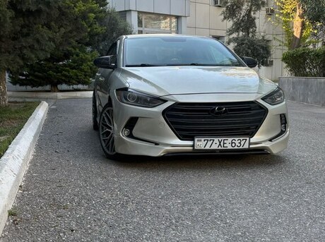 Hyundai Elantra