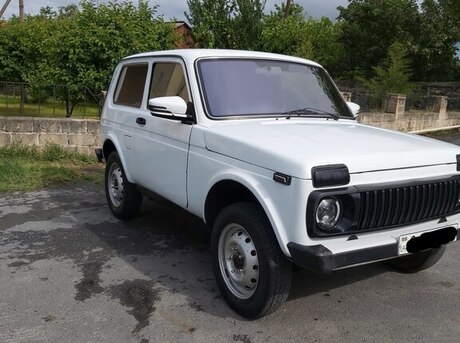 LADA (VAZ) Niva