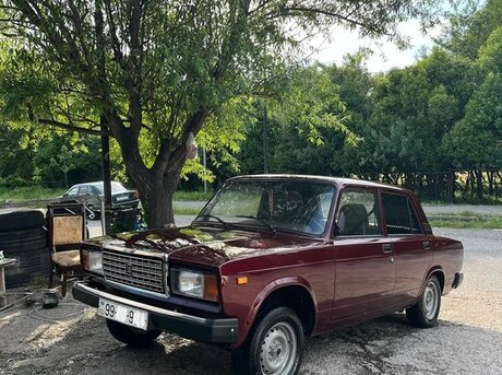 LADA (VAZ) 2107