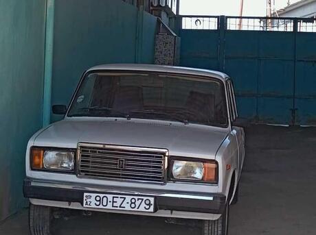 LADA (VAZ) 2107