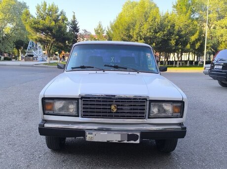 LADA (VAZ) 2107