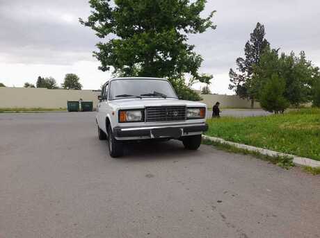LADA (VAZ) 2107