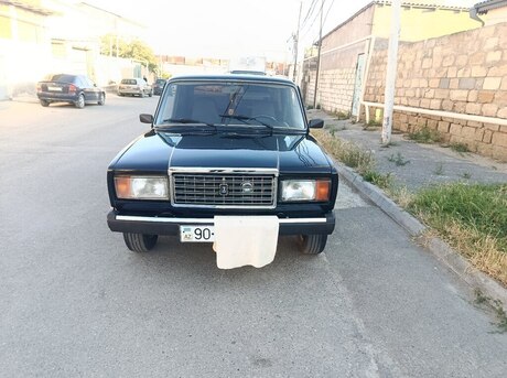 LADA (VAZ) 2107