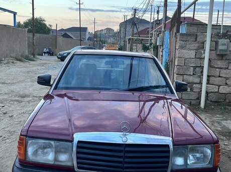 Mercedes 190