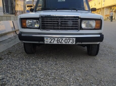 LADA (VAZ) 2107