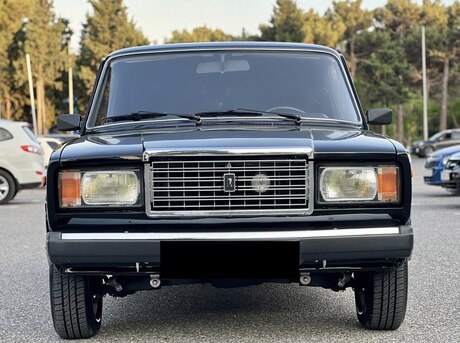 LADA (VAZ) 2107