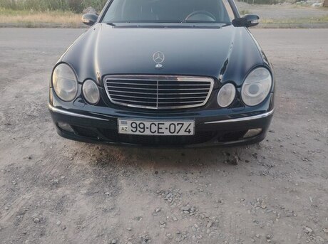 Mercedes E 270