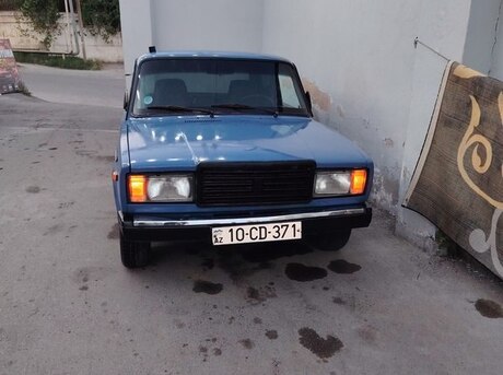 LADA (VAZ) 2107