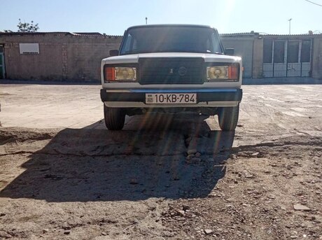 LADA (VAZ) 2107