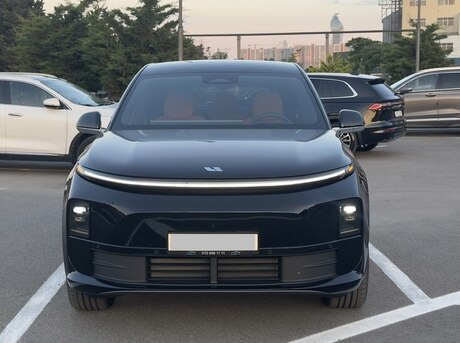 Li Auto L6