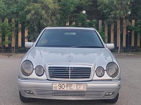 Mercedes E 280