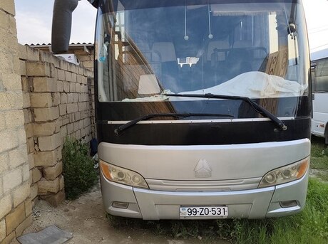 Mercedes 0403