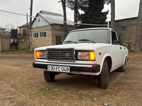 LADA (VAZ) 2107