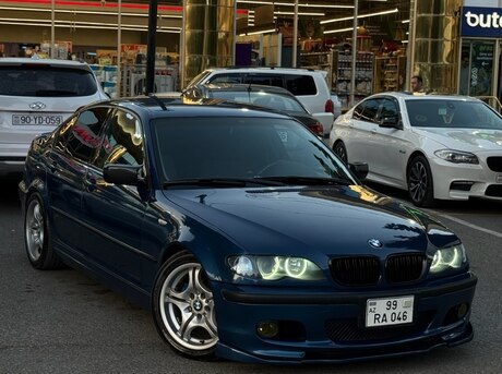 BMW 320