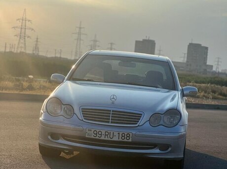 Mercedes C 220