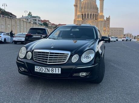 Mercedes E 220