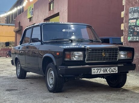 LADA (VAZ) 2107