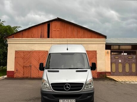 Mercedes Sprinter 315