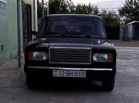 LADA (VAZ) 2107