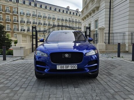 Jaguar F-Pace