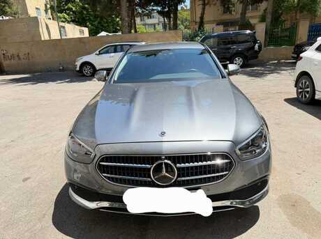 Mercedes E 300 e