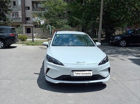BYD Seal 05
