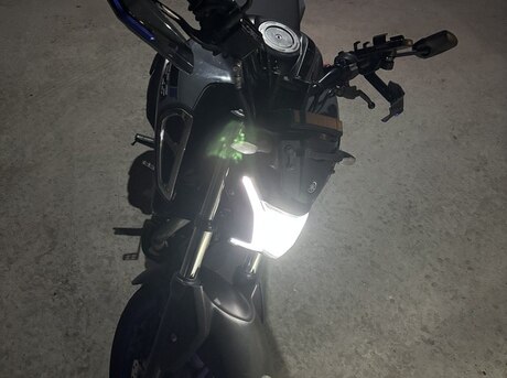 Yamaha FZ-S FI Deluxe