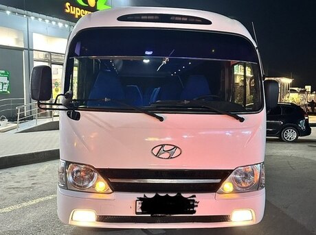 Hyundai County