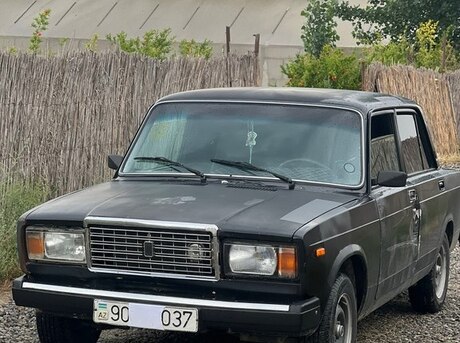 LADA (VAZ) 2107