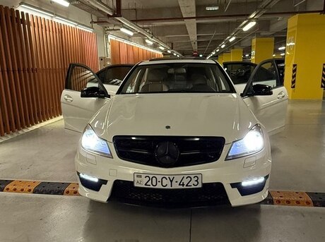 Mercedes C 250