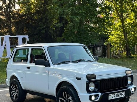 LADA (VAZ) Niva