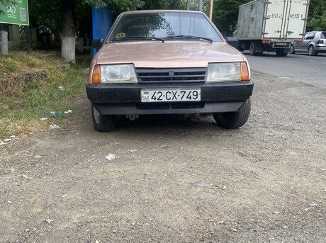 LADA (VAZ) 21099