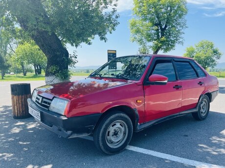 LADA (VAZ) 21099