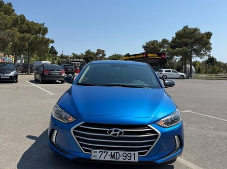 Hyundai Elantra