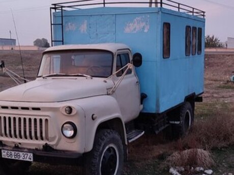 GAZ 53