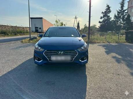 Hyundai Accent