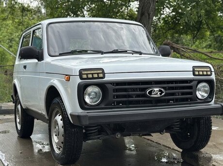 LADA (VAZ) Niva