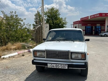LADA (VAZ) 2107