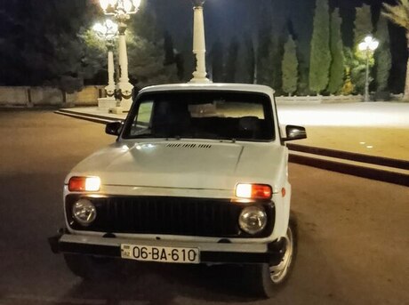 LADA (VAZ) Niva