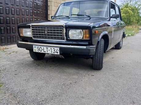 LADA (VAZ) 2107