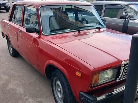 LADA (VAZ) 2107