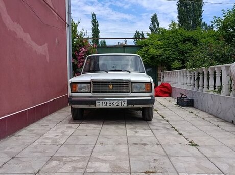 LADA (VAZ) 2107