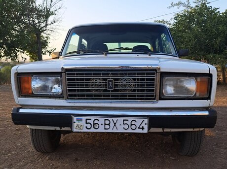 LADA (VAZ) 2107