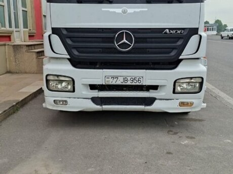 Mercedes Axor 1829