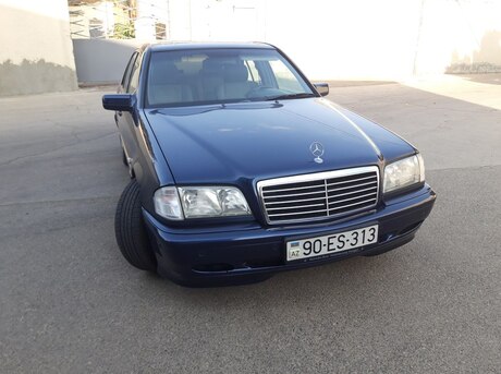 Mercedes C 280