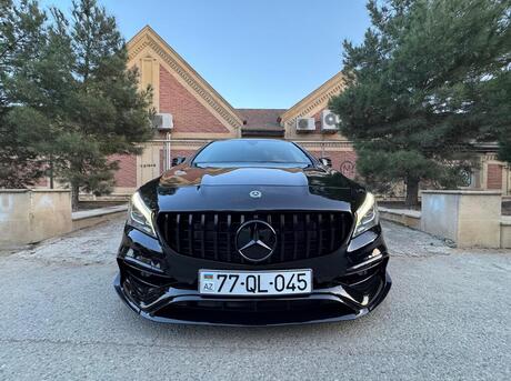 Mercedes CLA 45 AMG 4MATIC